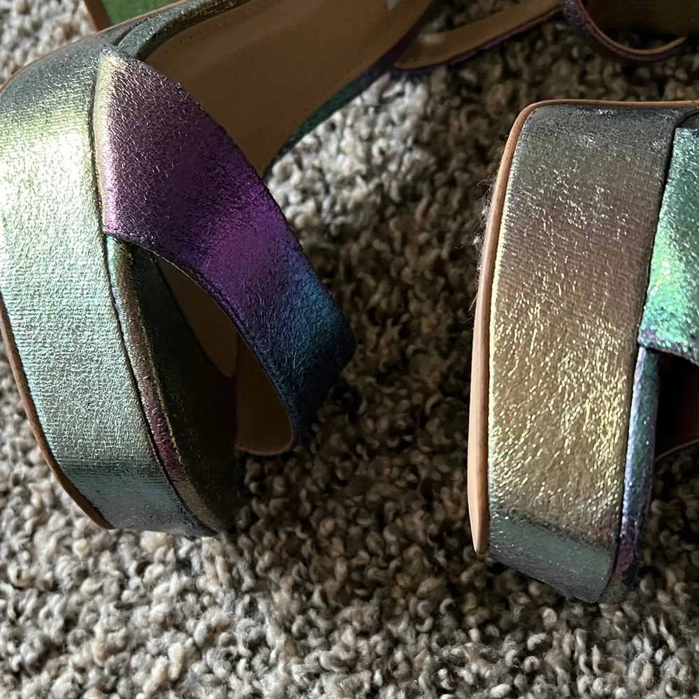 Steve Madden Iridescent Teal Purple Green Block Heel Sandals
